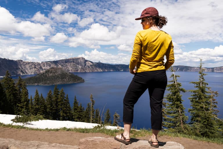 What to Wear Hiking: The Ultimate Guide to Comfort and Safety on the Trail